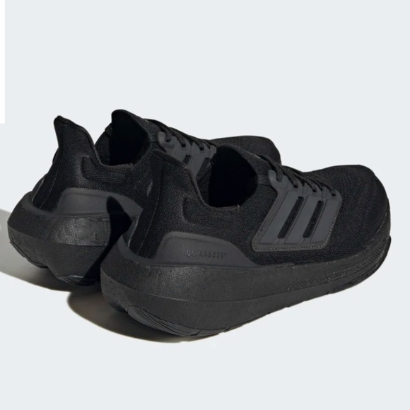 adidas UltraBOOST Light Triple Black - Picture 3 of 9